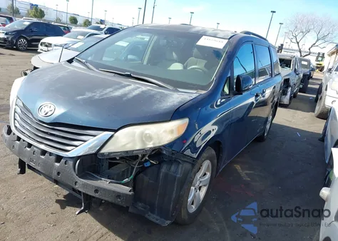 2011 Toyota Sienna Le V6 из США, поврежденный, VIN 5TDKK3DC4BS036931